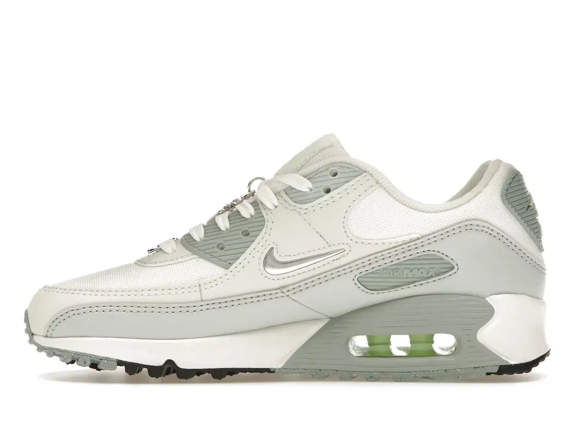 Фото № 3 с приближением к товару «‎Nike Air Max 90 SE»