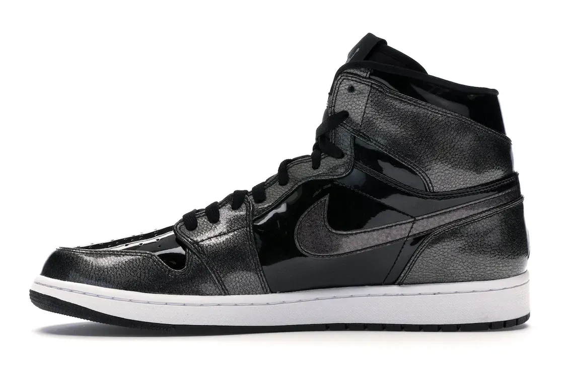 Фото № 3 с приближением к товару «‎Jordan 1 Retro Black Patent»