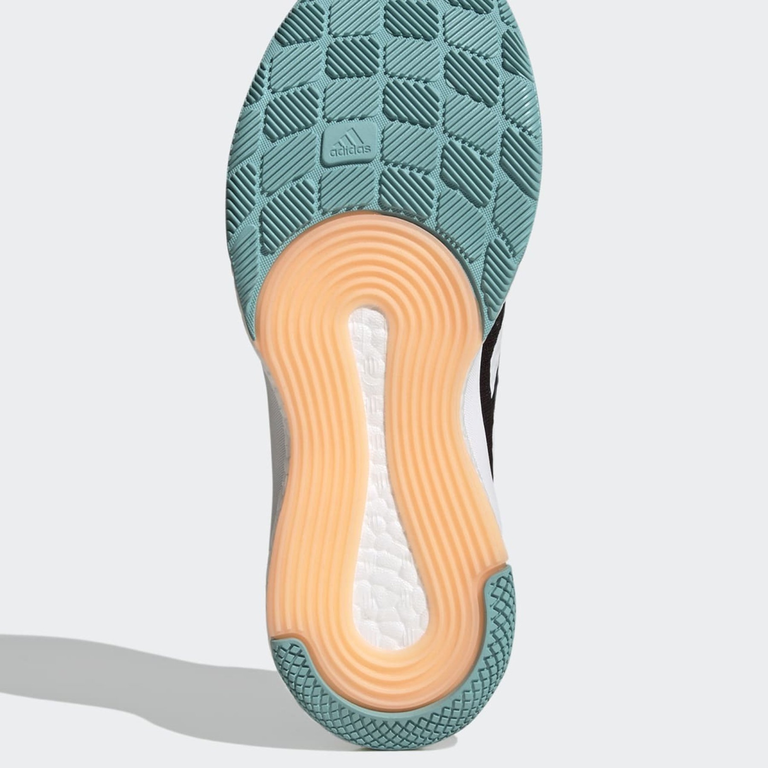 Фото № 5 с приближением к товару «‎Adidas Crazyflight»