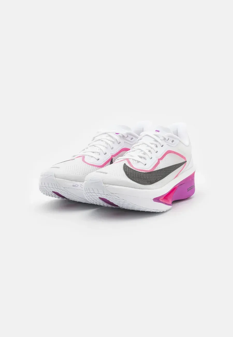 Фото № 2 с приближением к товару «‎ZOOM FLY 6»