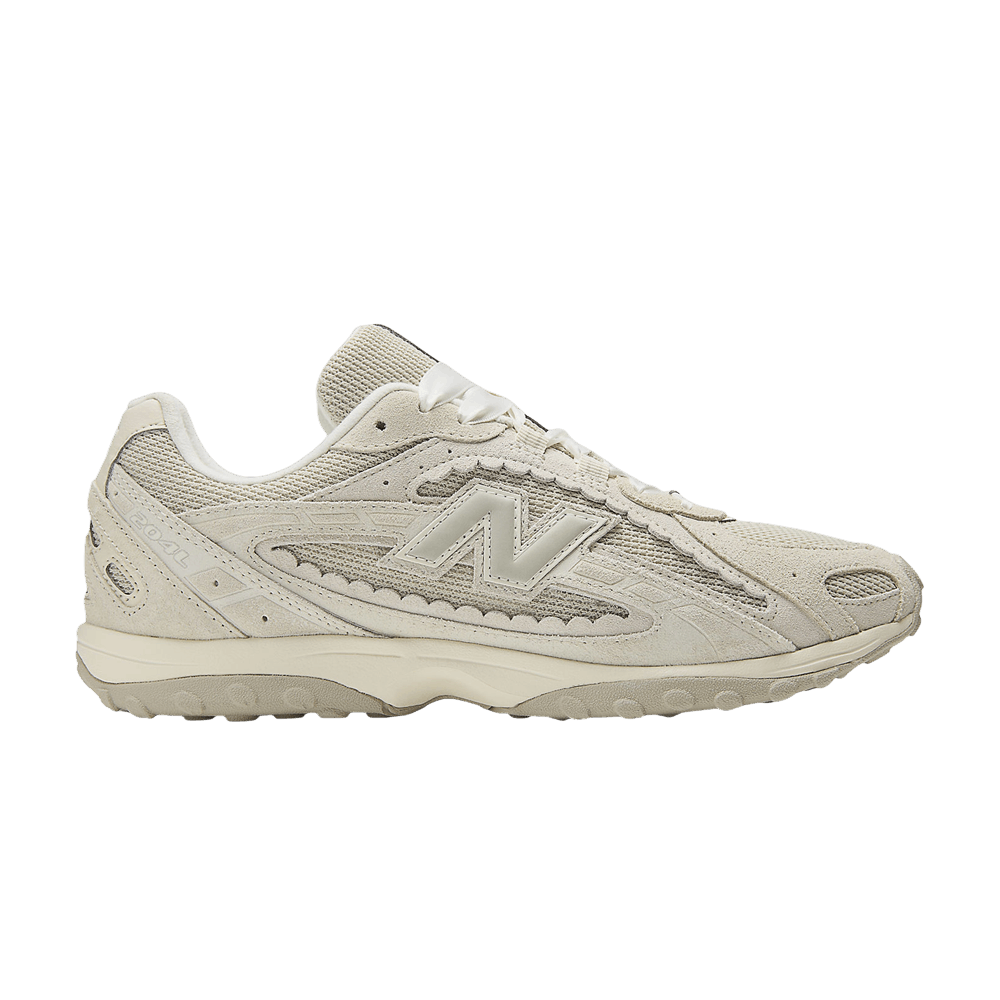 New Balance 204L Sea Salt Linen