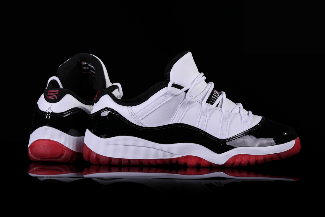 Фото № 4 с приближением к товару «‎Nike Air Jordan 11 Retro PS Concord »