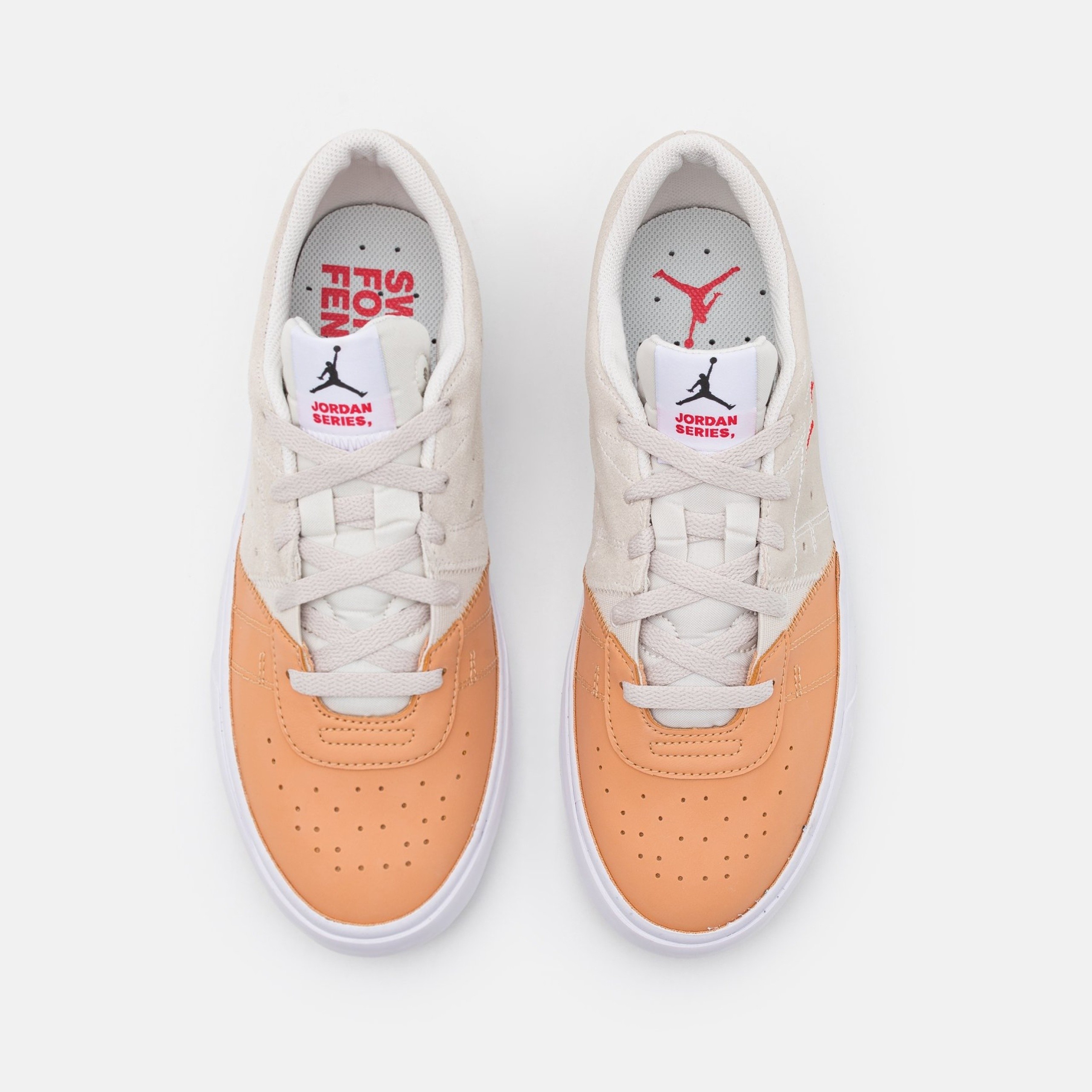 Фото № 4 с приближением к товару «‎Jordan Series ES »