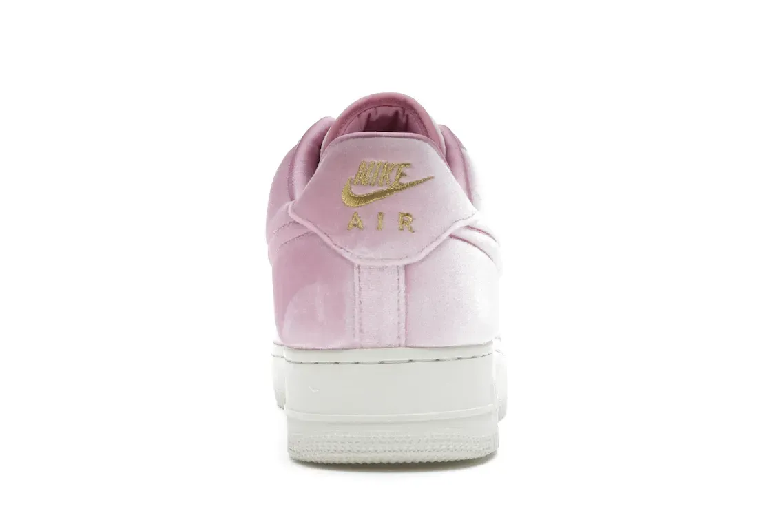 Фото № 4 с приближением к товару «‎Nike Air Force 1 Low Premium 3 Velour Pink Rise»