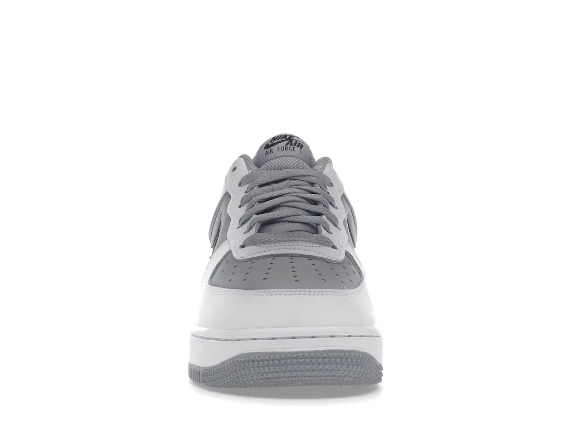 Фото № 2 с приближением к товару «‎Nike Air Force 1 Low Cut-Out White Grey Black Swoosh»