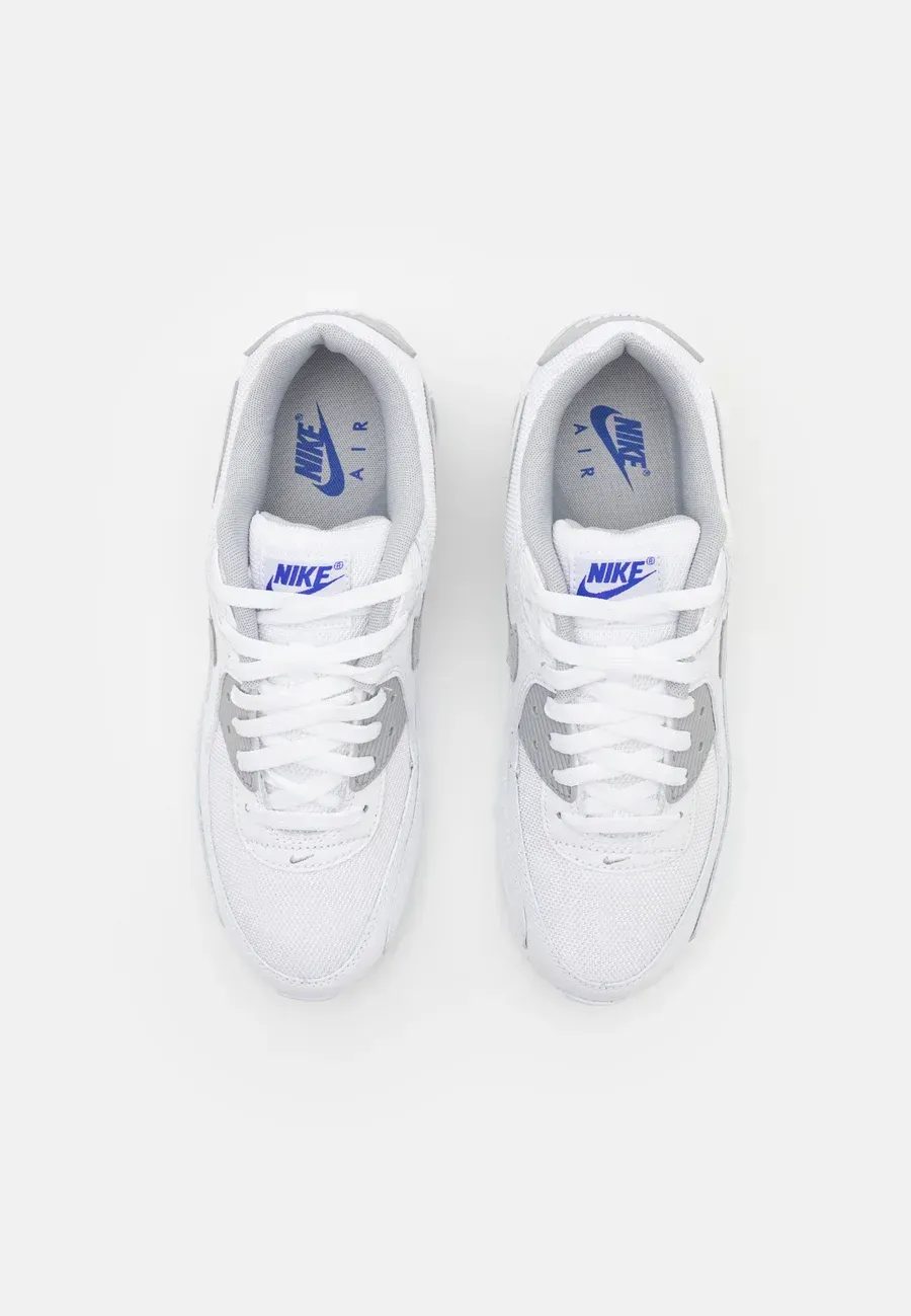 Фото № 4 с приближением к товару «‎AIR MAX 90 UNISEX»