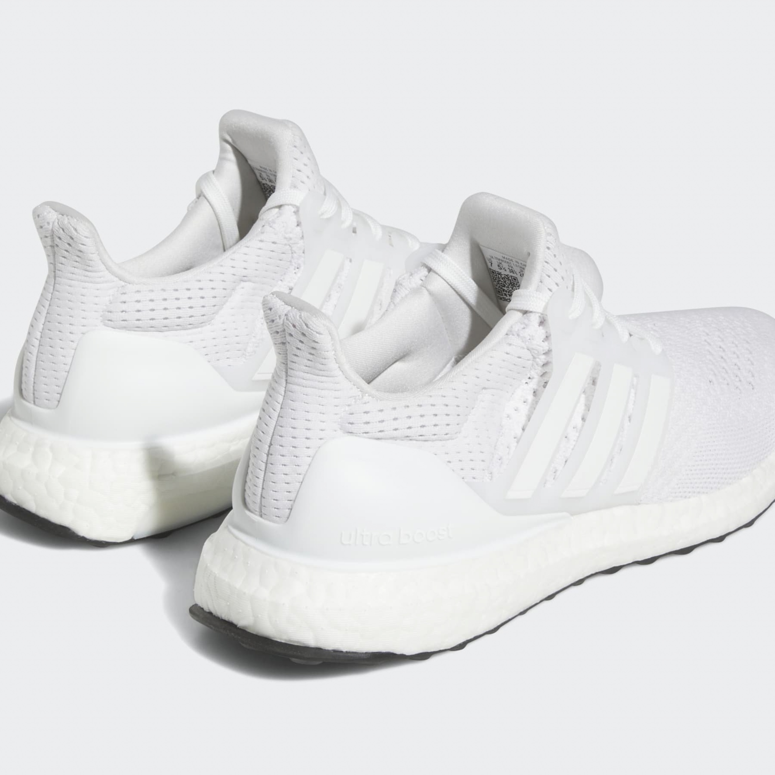 Фото № 3 с приближением к товару «‎Adidas Ultra »