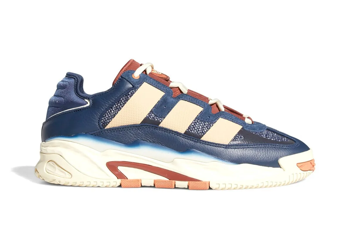Фото № 1 с приближением к товару «‎adidas Niteball Navy»