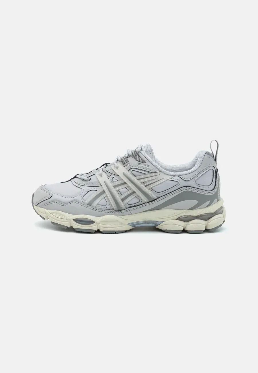 Фото № 1 с приближением к товару «‎GEL-NYC UTILITY UNISEX»