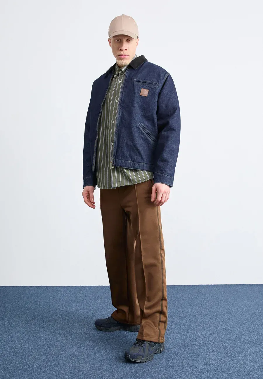 Фото № 3 с приближением к товару «‎M1906 UNISEX»