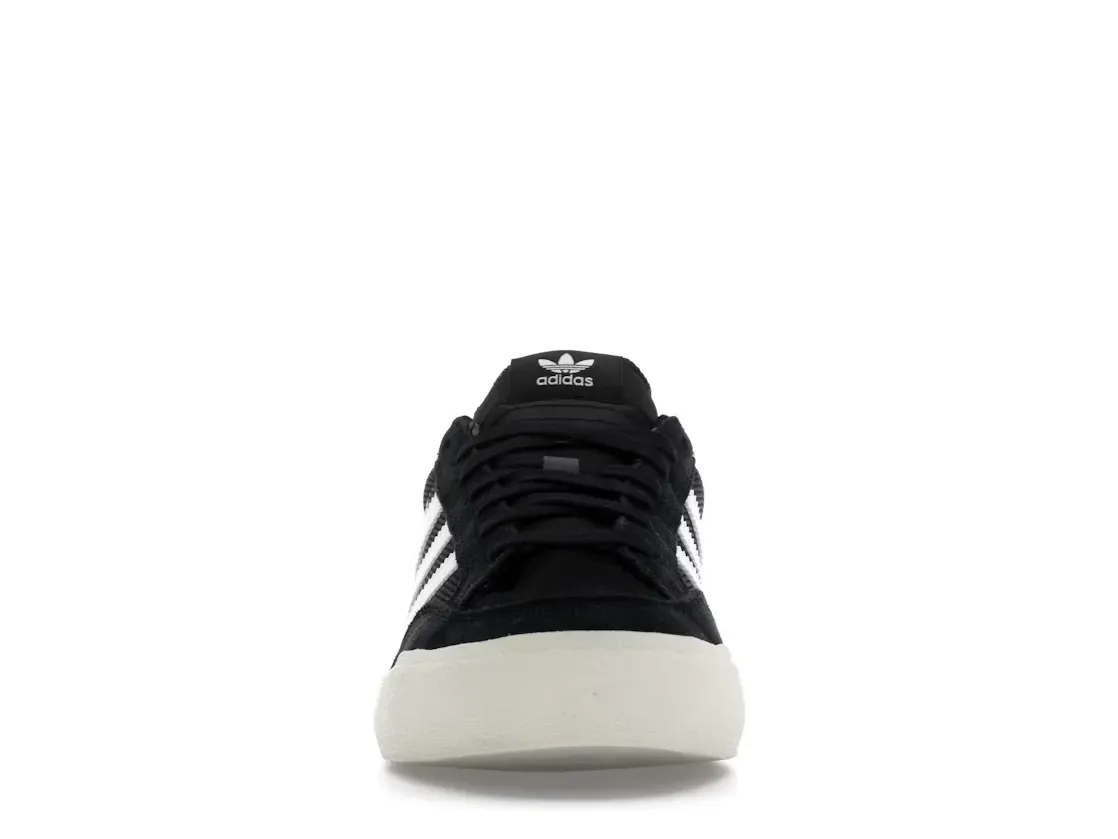 Фото № 2 с приближением к товару «‎adidas Nora»