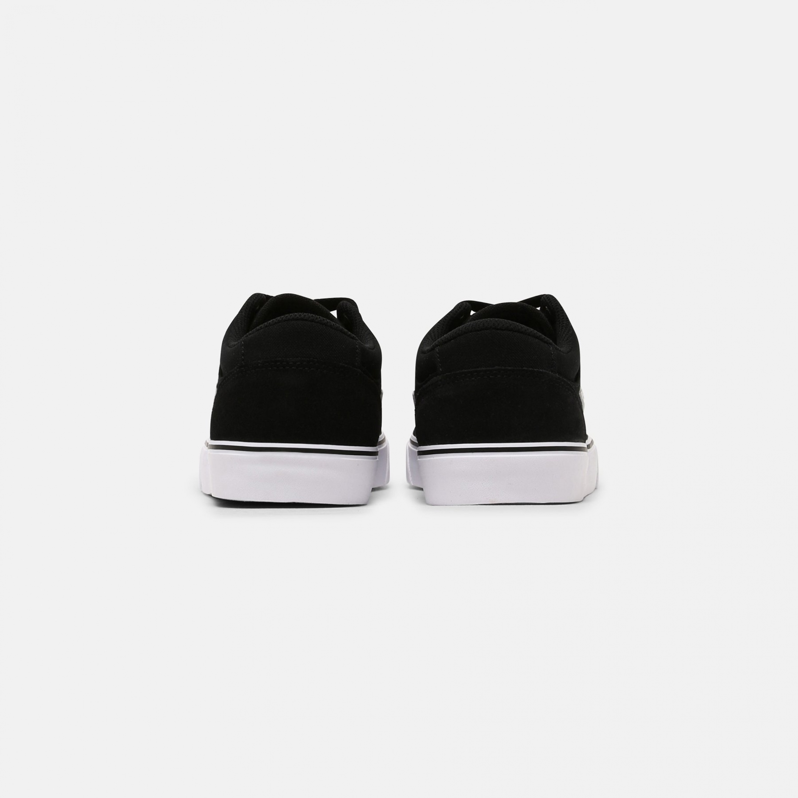 Фото № 2 с приближением к товару «‎Nike Chron 2 »