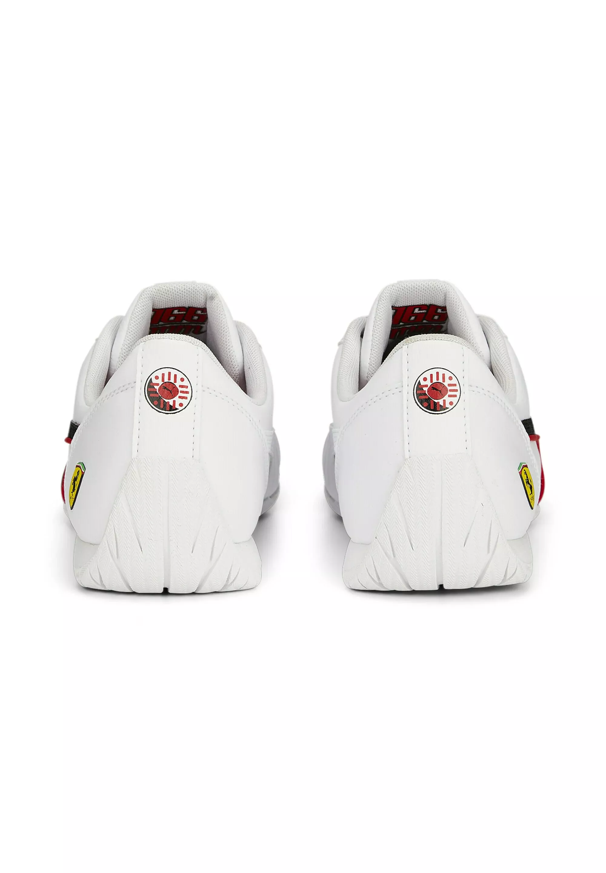 Фото № 4 с приближением к товару «‎SCUDERIA FERRARI NEO CAT»