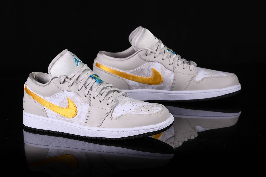 Фото № 3 с приближением к товару «‎Nike Air Jordan 1 Retro SE Palm Tree »