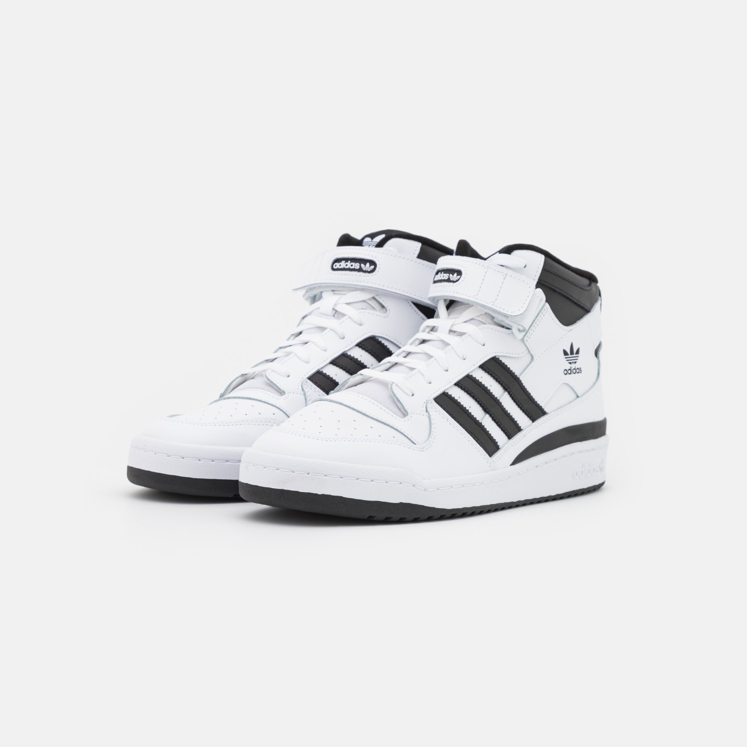 Фото № 2 с приближением к товару «‎Adidas Forum »