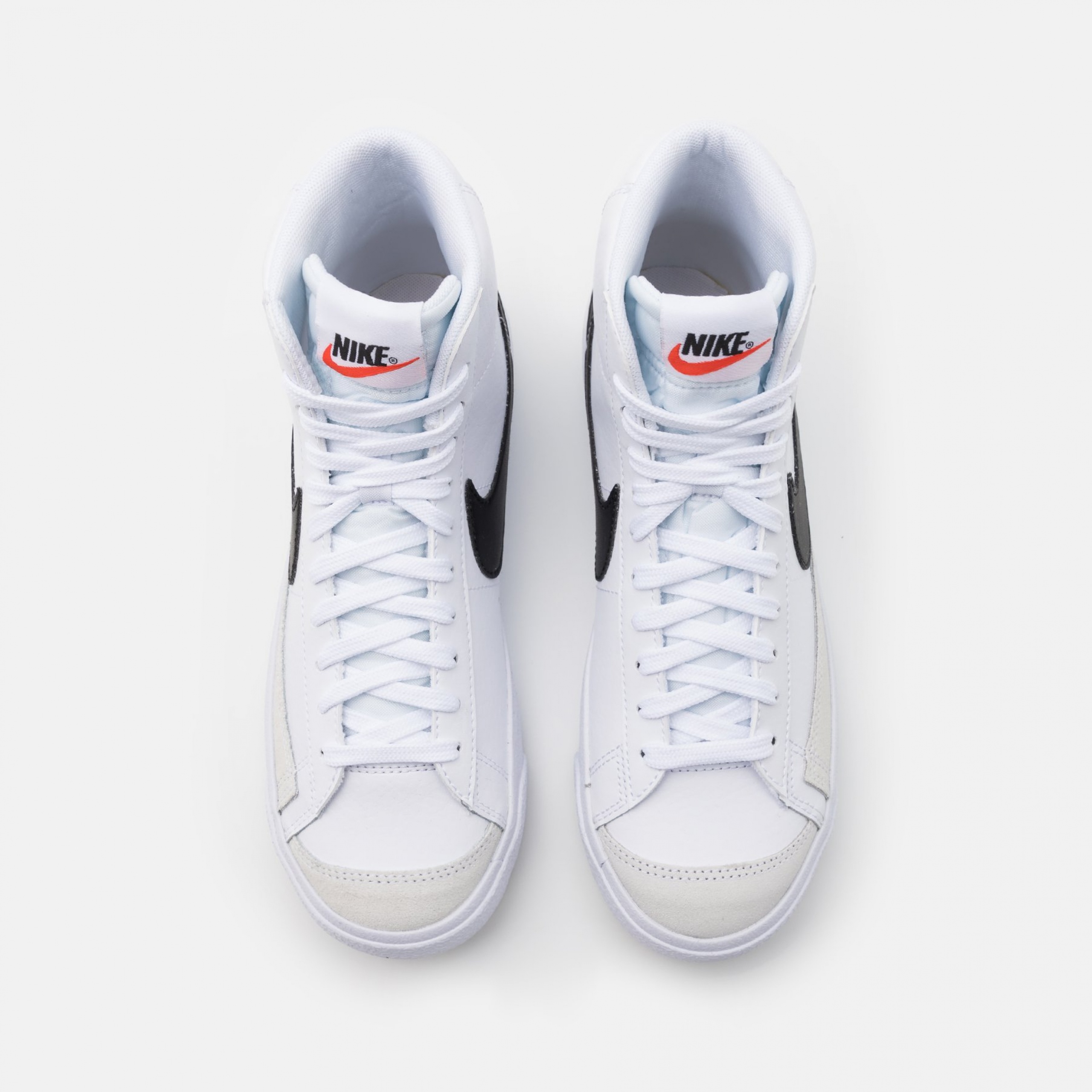 Фото № 4 с приближением к товару «‎Nike Blazer 77 »