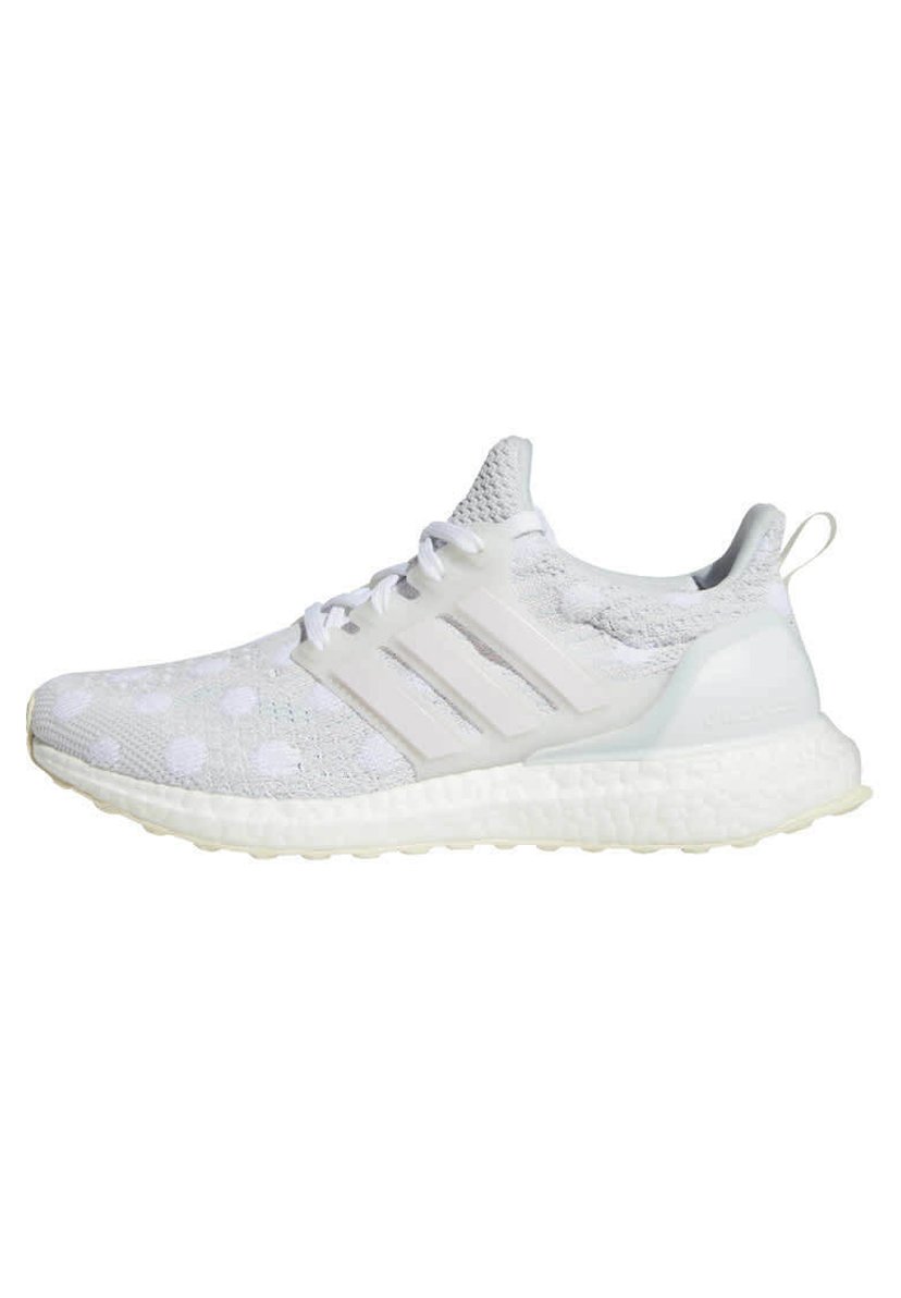 Фото № 1 с приближением к товару «‎Adidas Ultraboost»
