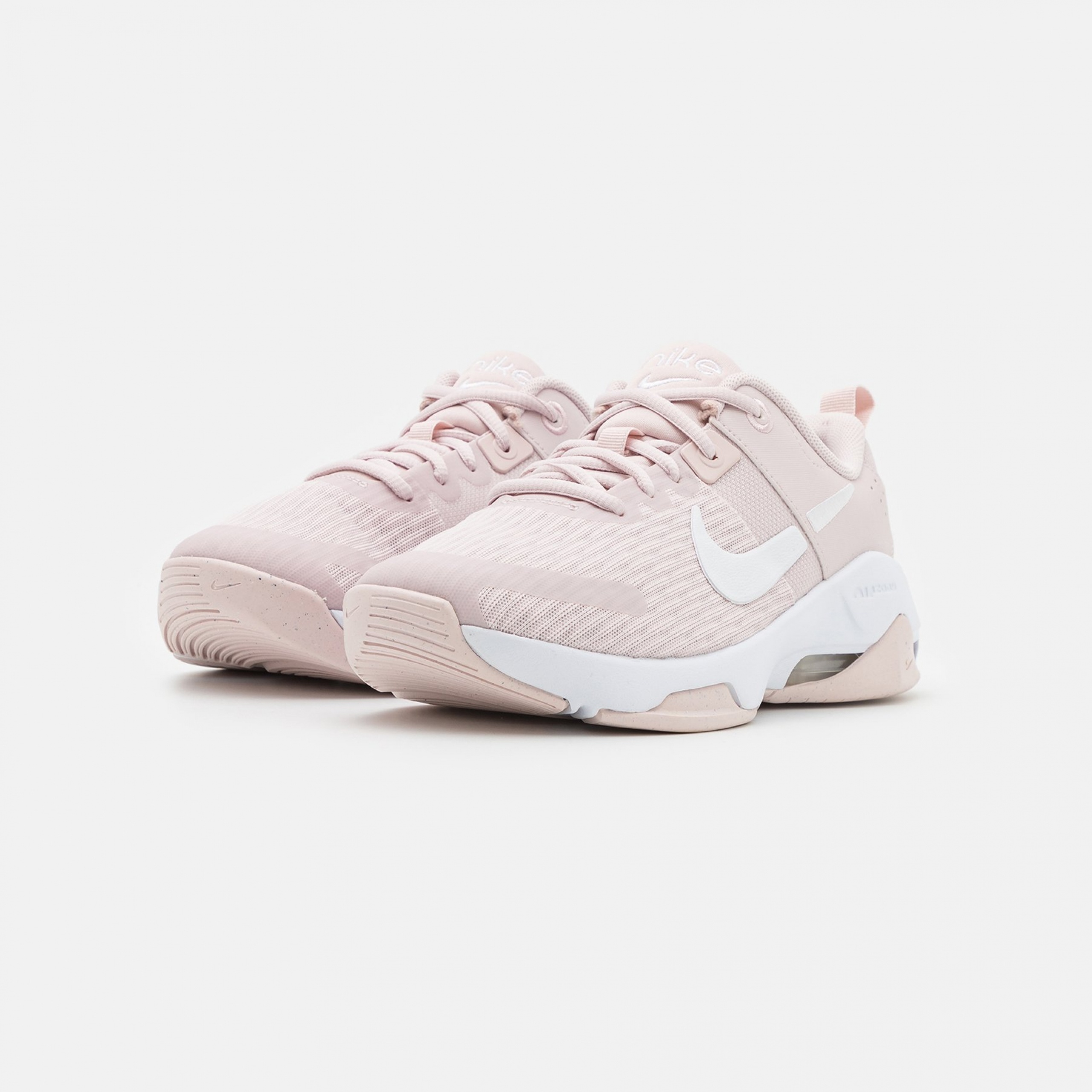 Фото № 2 с приближением к товару «‎Nike W Zoom Bella 6»