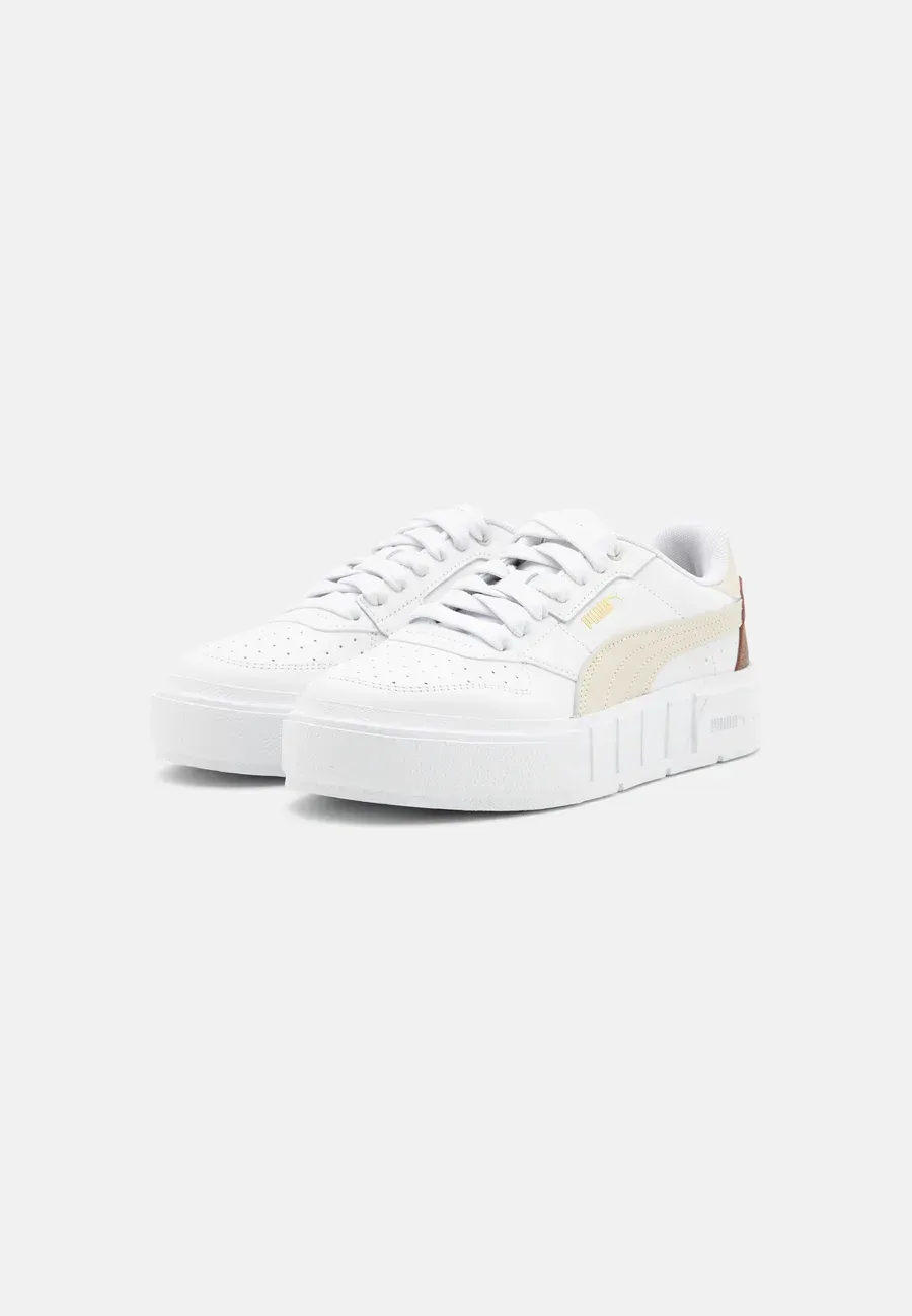 Фото № 2 с приближением к товару «‎CALI COURT»