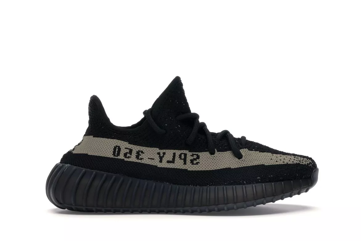 Фото № 1 с приближением к товару «‎adidas Yeezy Boost 350 V2 Core Black Green»