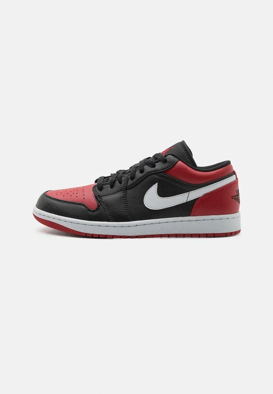 Фото № 1 с приближением к товару «‎AIR JORDAN 1 LOW»