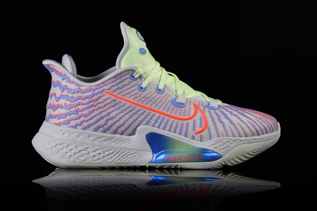 Фото № 1 с приближением к товару «‎Nike Air Zoom BB NXT BeigeWhiteBlue»