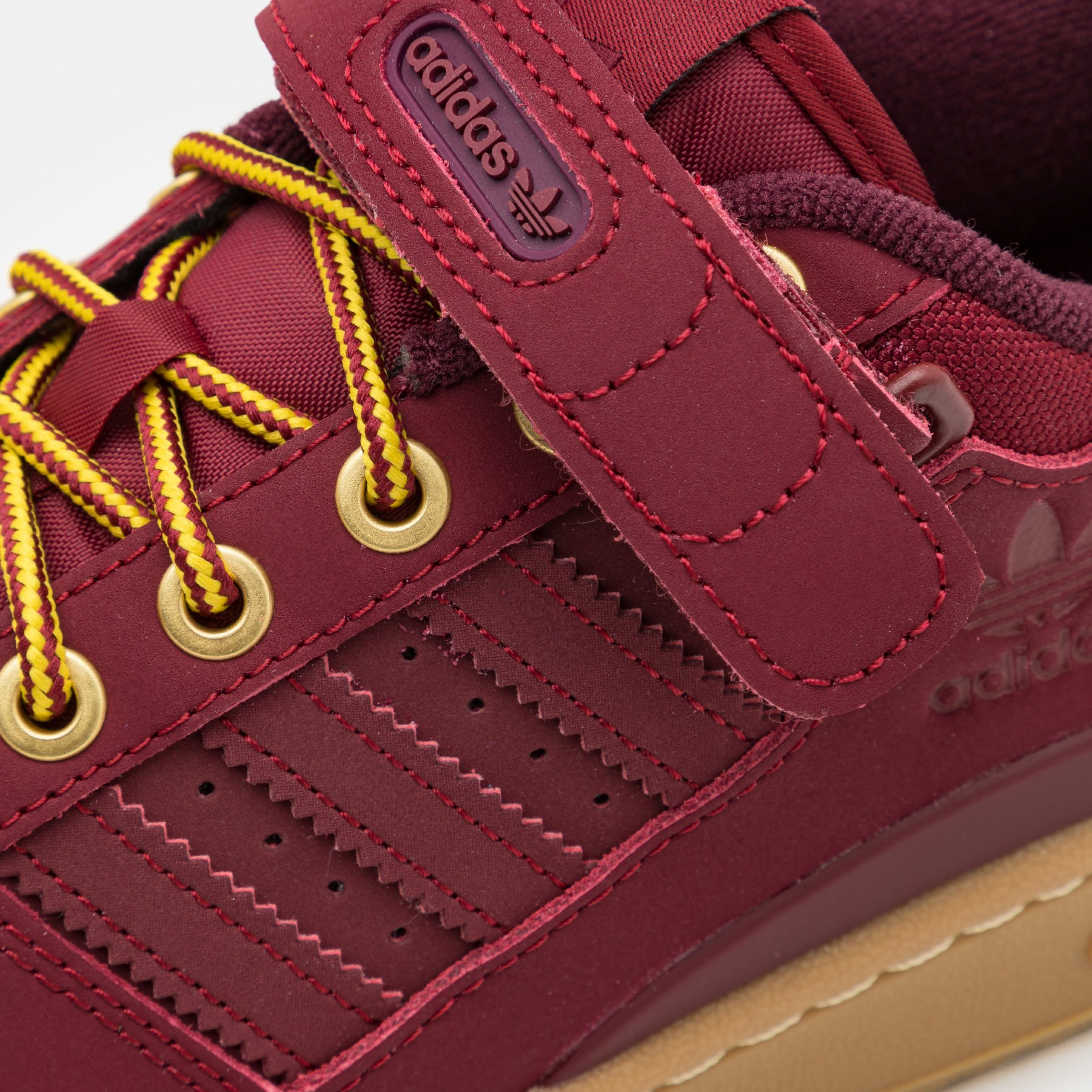 Фото № 5 с приближением к товару «‎Adidas Forum »