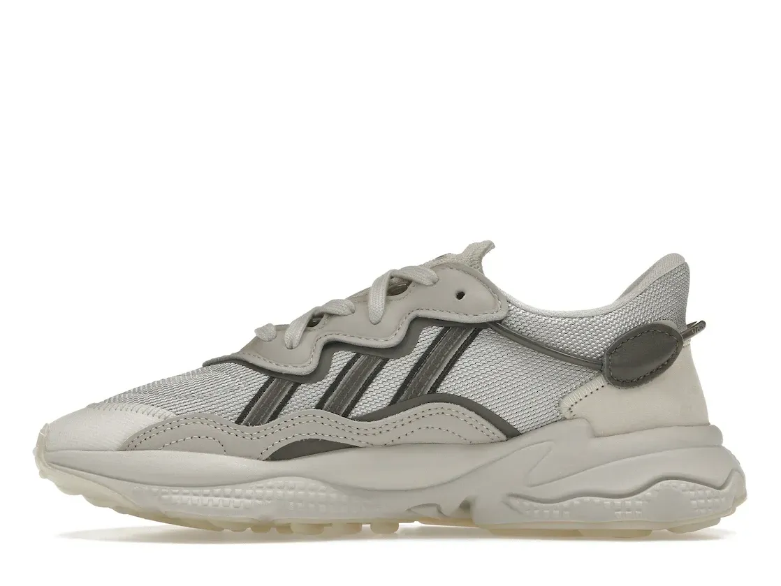 Фото № 3 с приближением к товару «‎adidas Ozweego Light Solid Grey»