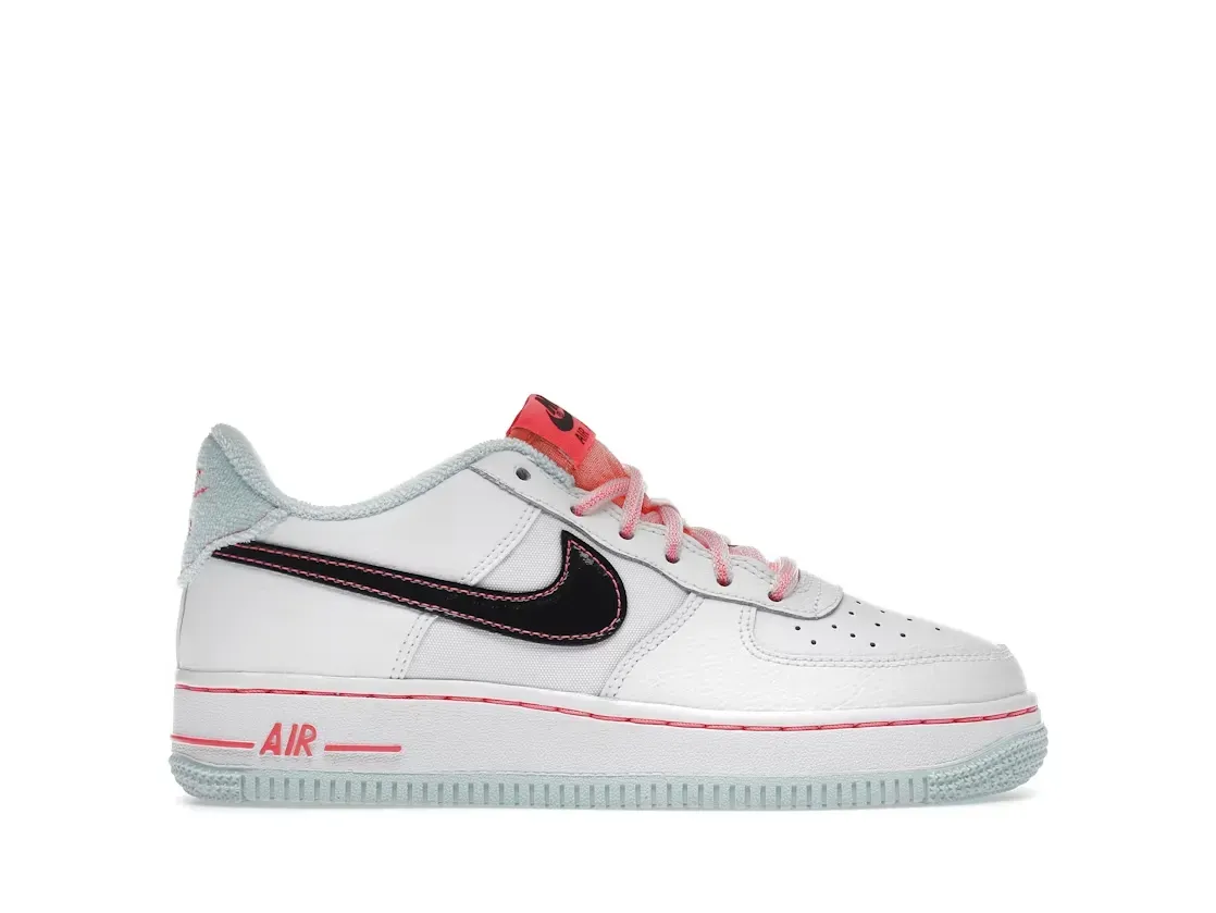 Фото № 1 с приближением к товару «‎Nike Air Force 1 Low 07 LV8»