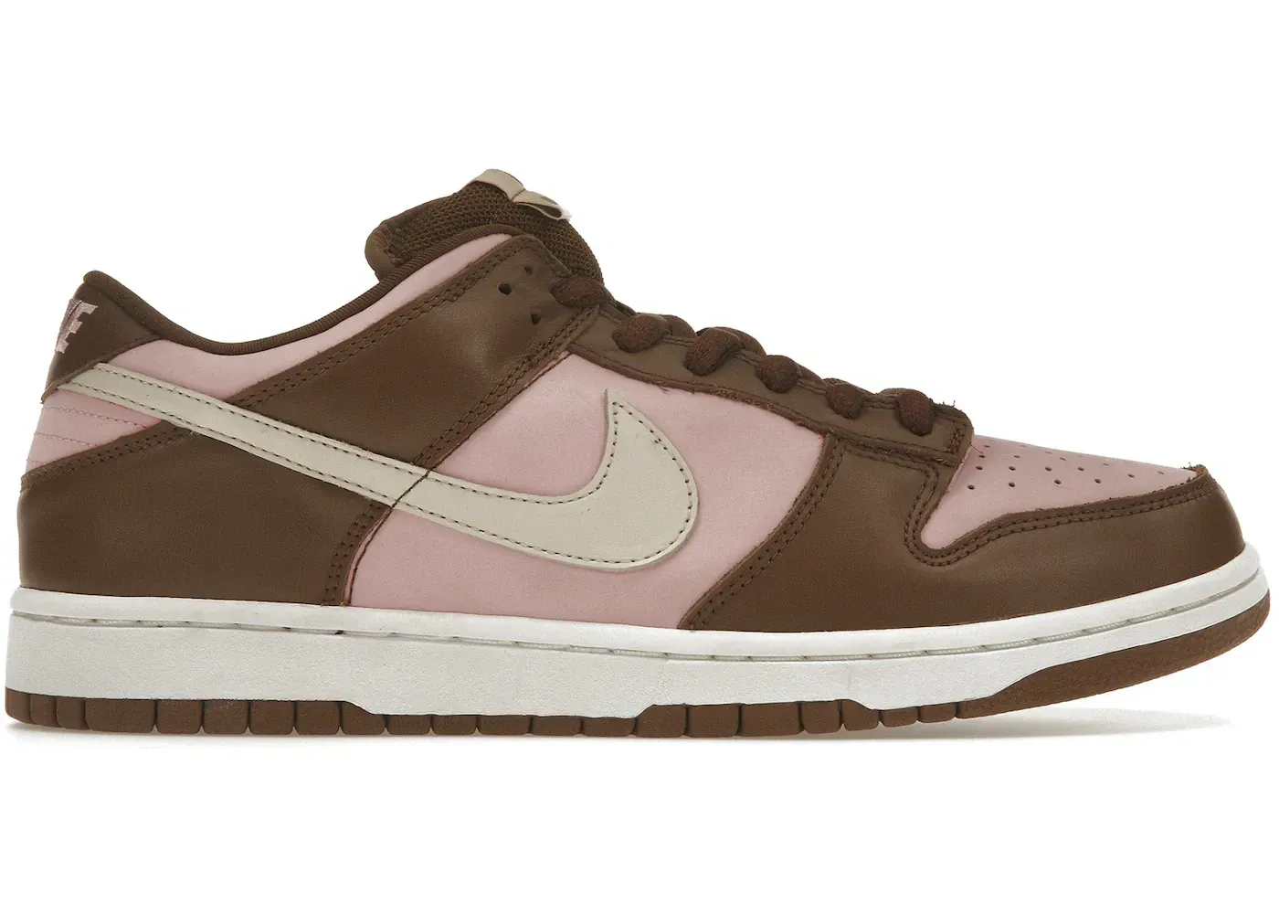 Nike SB Dunk Low Stussy Cherry