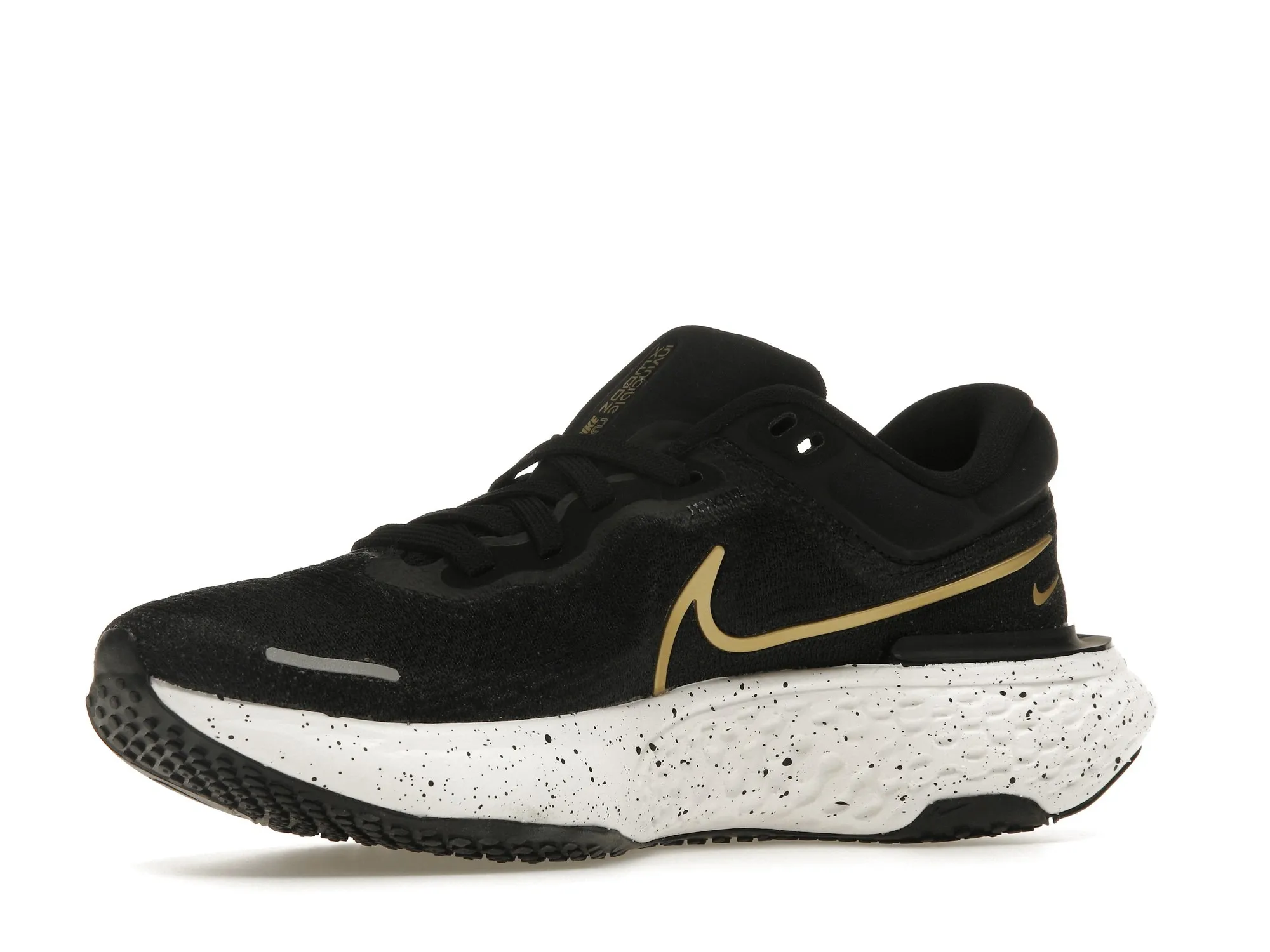 Фото № 4 с приближением к товару «‎Nike ZoomX Invincible Run Flyknit Black Metallic Gold »
