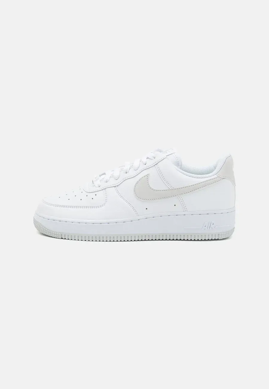 Фото № 1 с приближением к товару «‎AIR FORCE 1 07 NEXT NATURE»