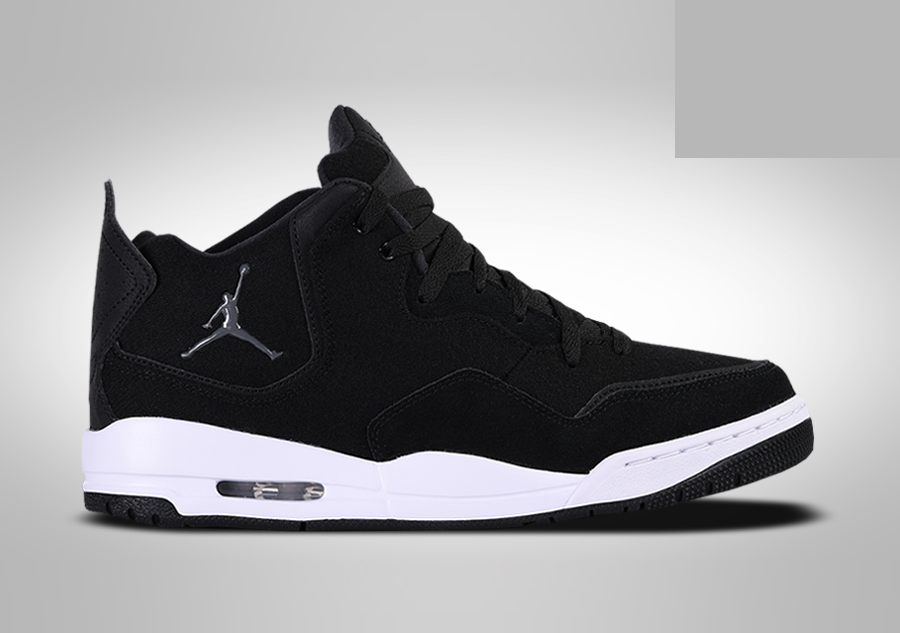Фото № 1 с приближением к товару «‎Nike Air Jordan Courtside 23 Oreo »