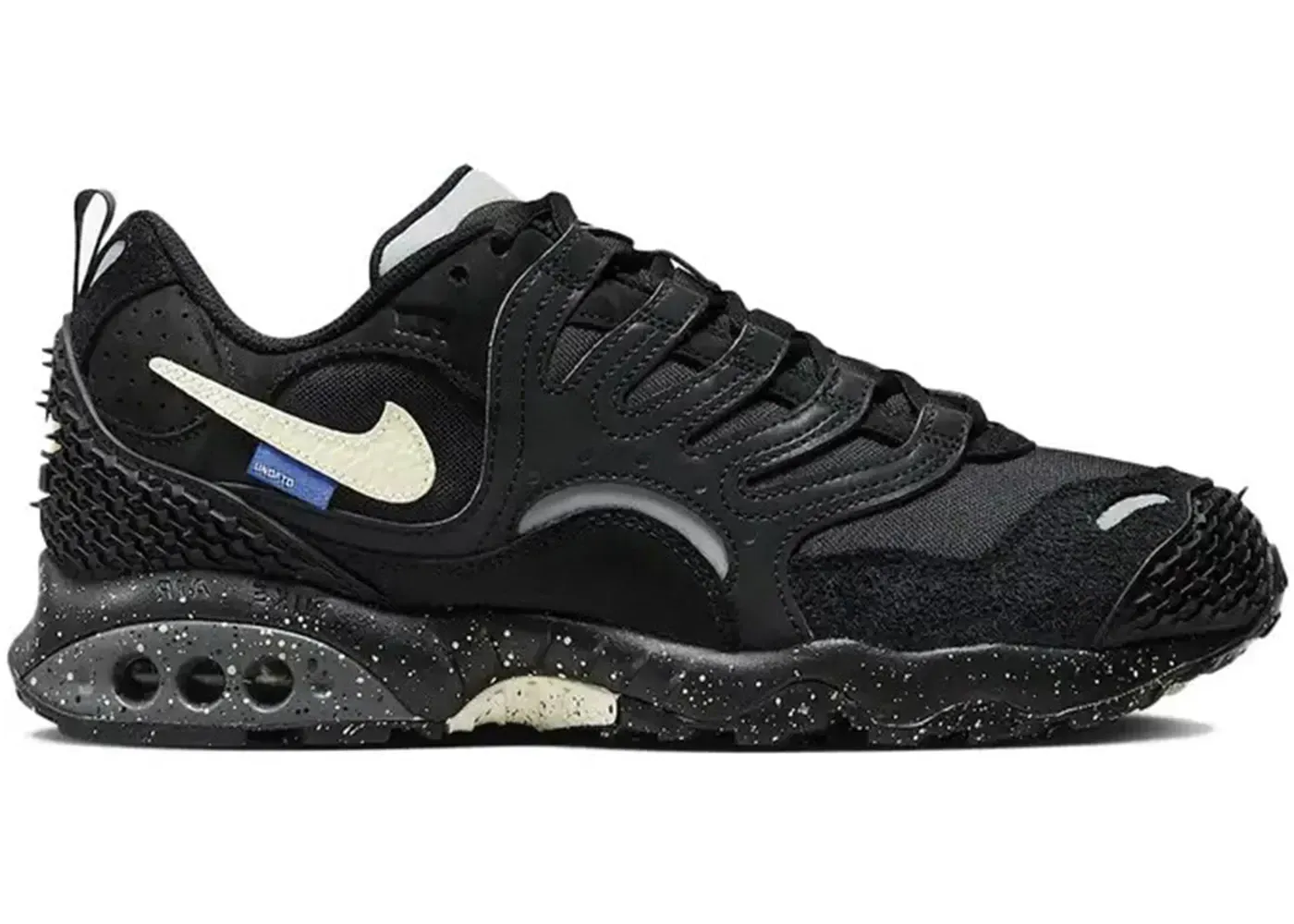Nike Air Terra Humara Undefeated Black