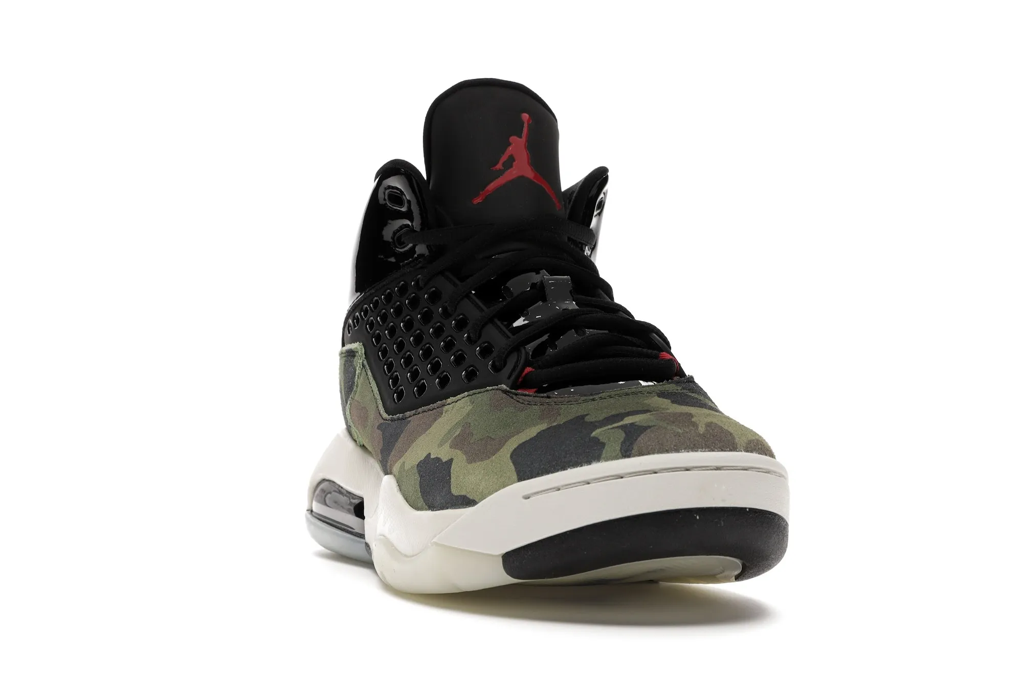 Фото № 3 с приближением к товару «‎Jordan Maxin 200 Camo»