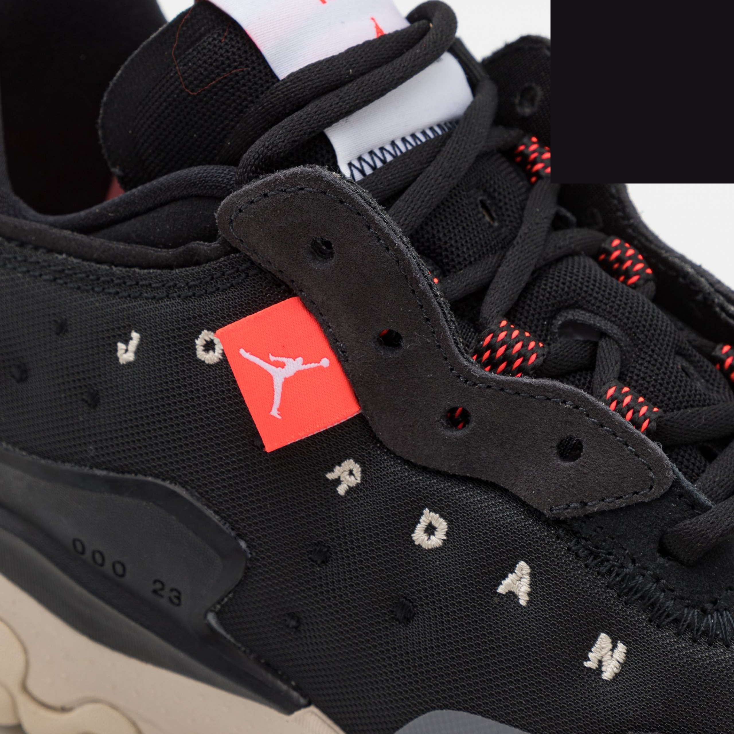 Фото № 5 с приближением к товару «‎Jordan Delta 2 »