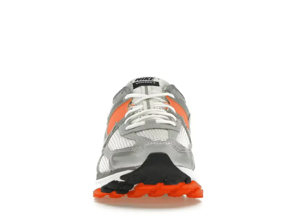 Фото № 2 с приближением к товару «‎Nike Zoom Vomero 5»