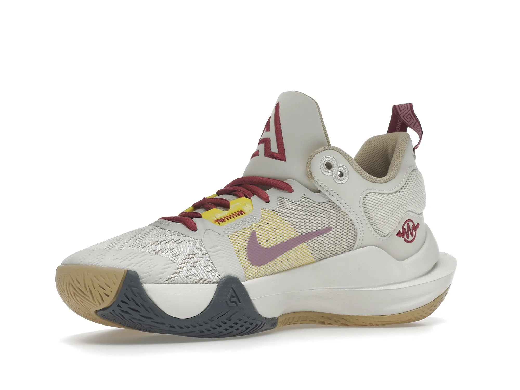 Фото № 3 с приближением к товару «‎Nike Giannis Immortality 2 Colosseum»