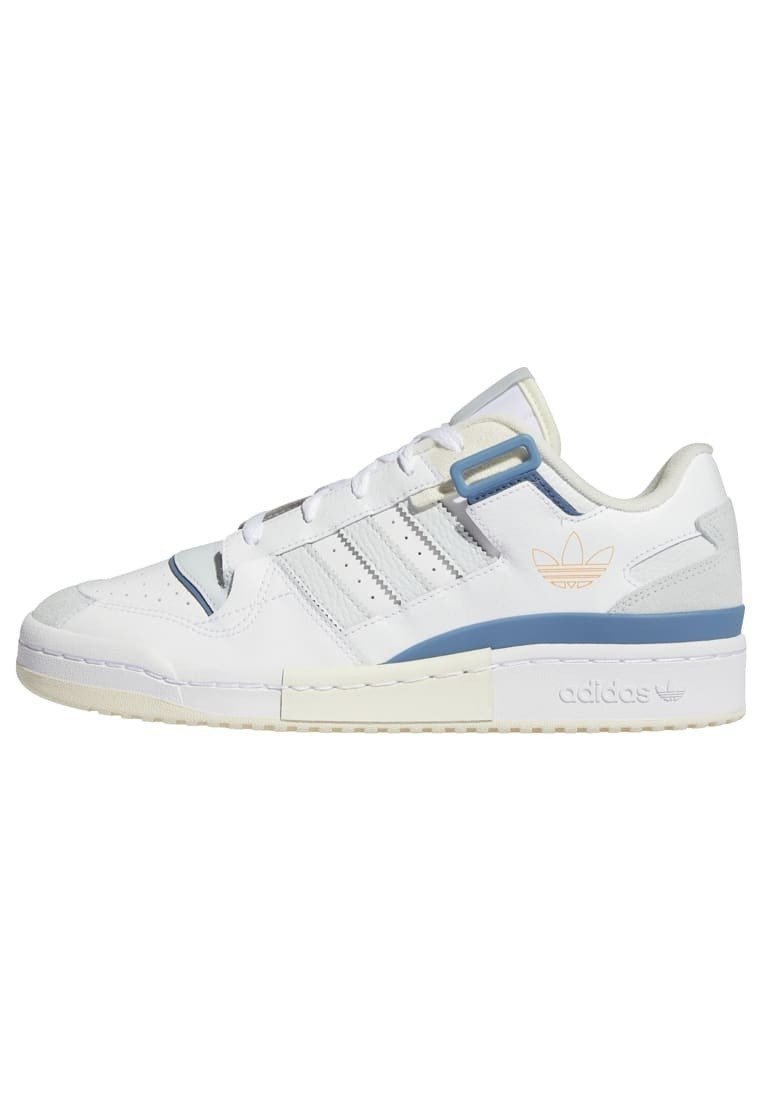 Фото № 1 с приближением к товару «‎Adidas Forum »