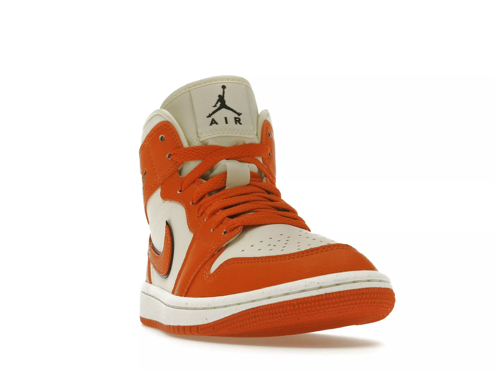 Фото № 4 с приближением к товару «‎Jordan 1 Mid SE Sport Spice »