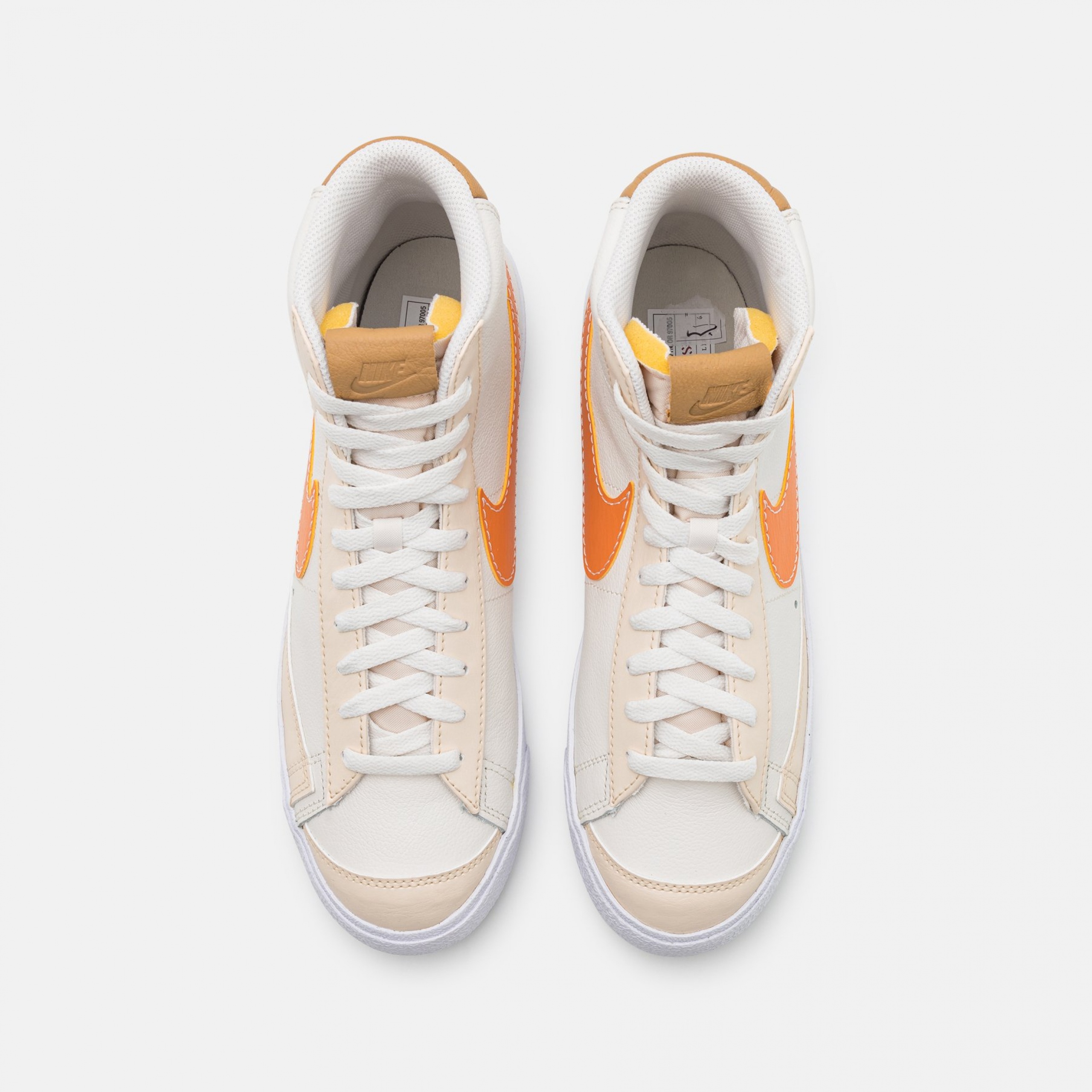 Фото № 4 с приближением к товару «‎Nike Blazer 77 Emb »