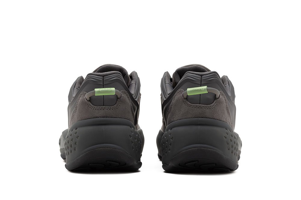 Фото № 4 с приближением к товару «‎Adidas Ozrah»