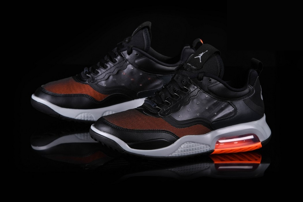 Фото № 4 с приближением к товару «‎Nike Air Jordan Max 200 Total »