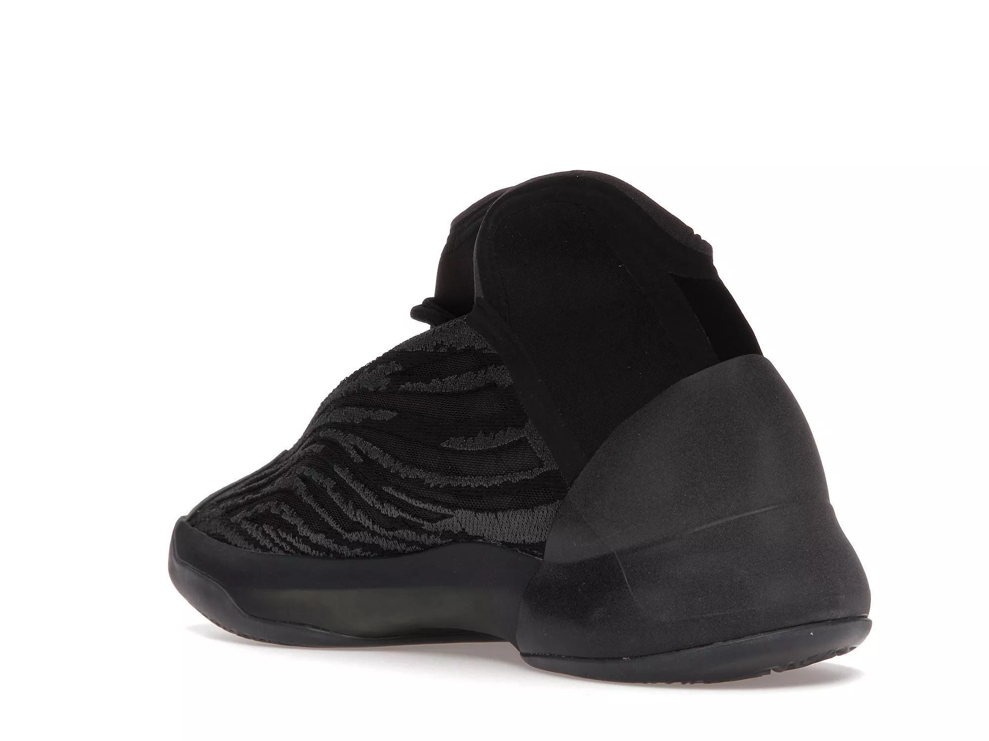 Фото № 4 с приближением к товару «‎adidas Yeezy QNTM Onyx»