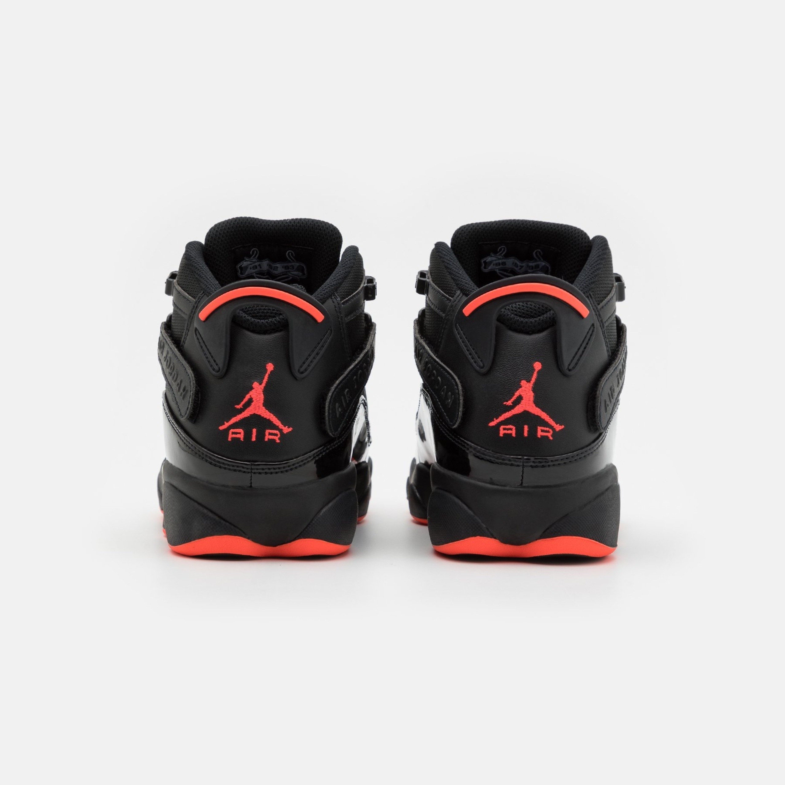 Фото № 3 с приближением к товару «‎Jordan 6 Rings »