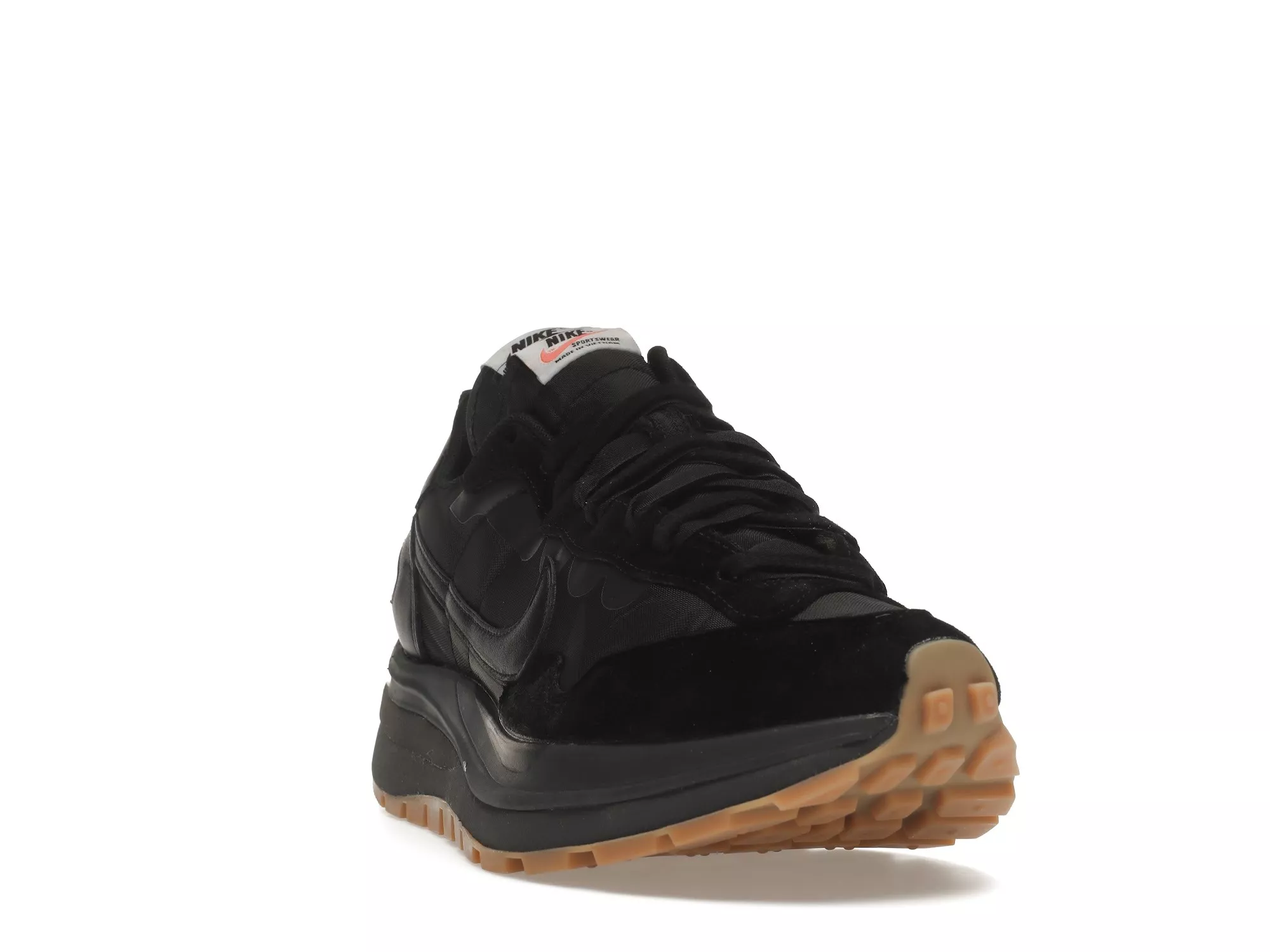 Фото № 2 с приближением к товару «‎Nike Vaporwaffle sacai Black Gum»