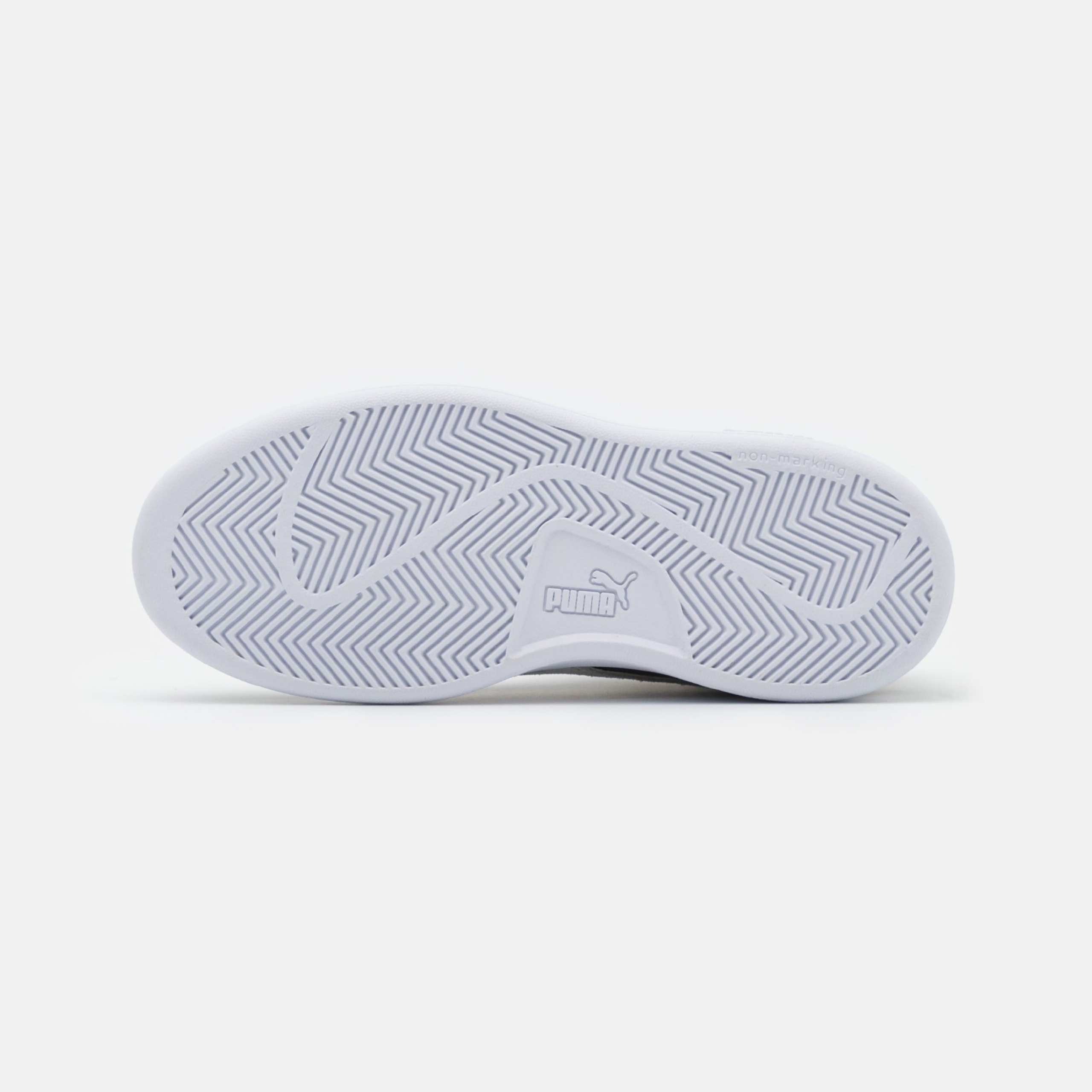 Фото № 4 с приближением к товару «‎Puma Smash »