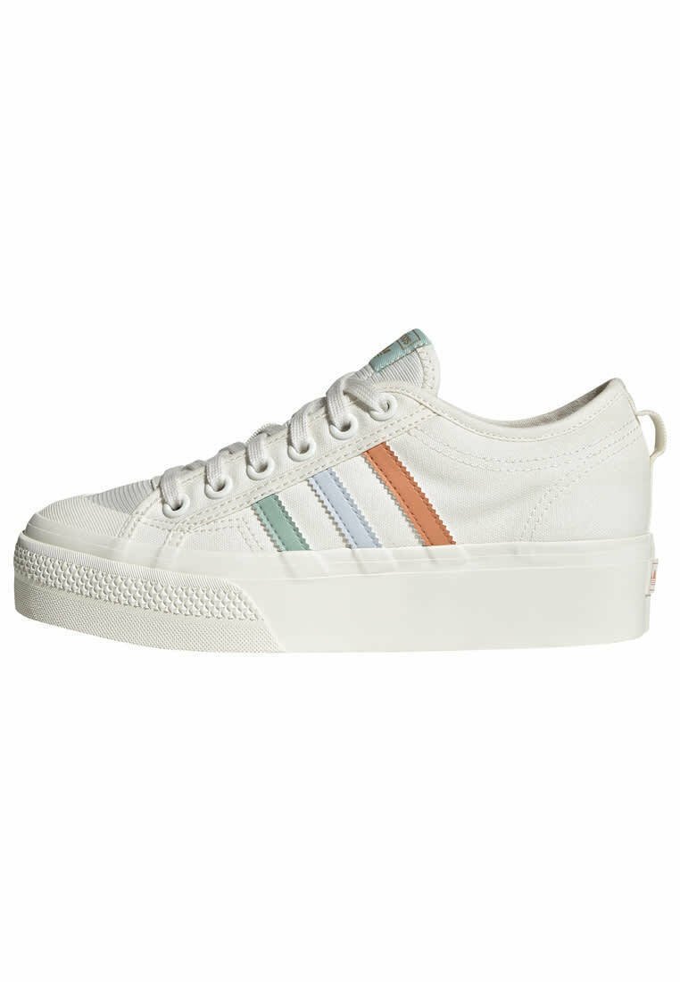 Фото № 1 с приближением к товару «‎Кроссовки Adidas SPAD111A1MJ-A11»