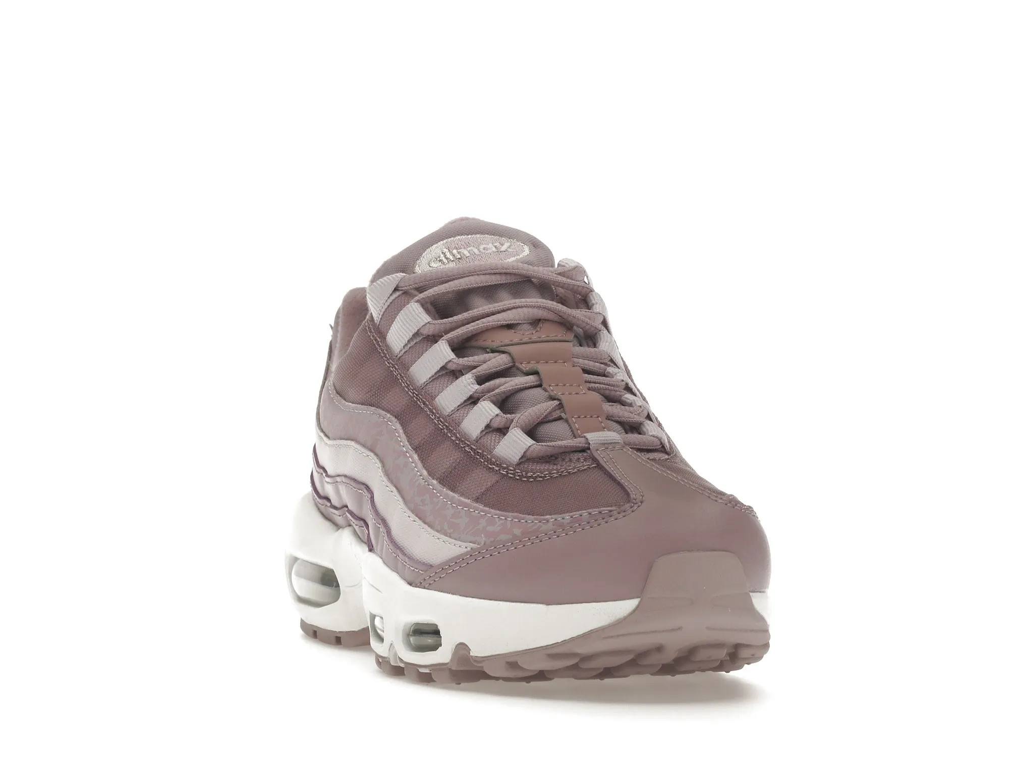 Фото № 4 с приближением к товару «‎Nike Air Max 95 Plum Fog »