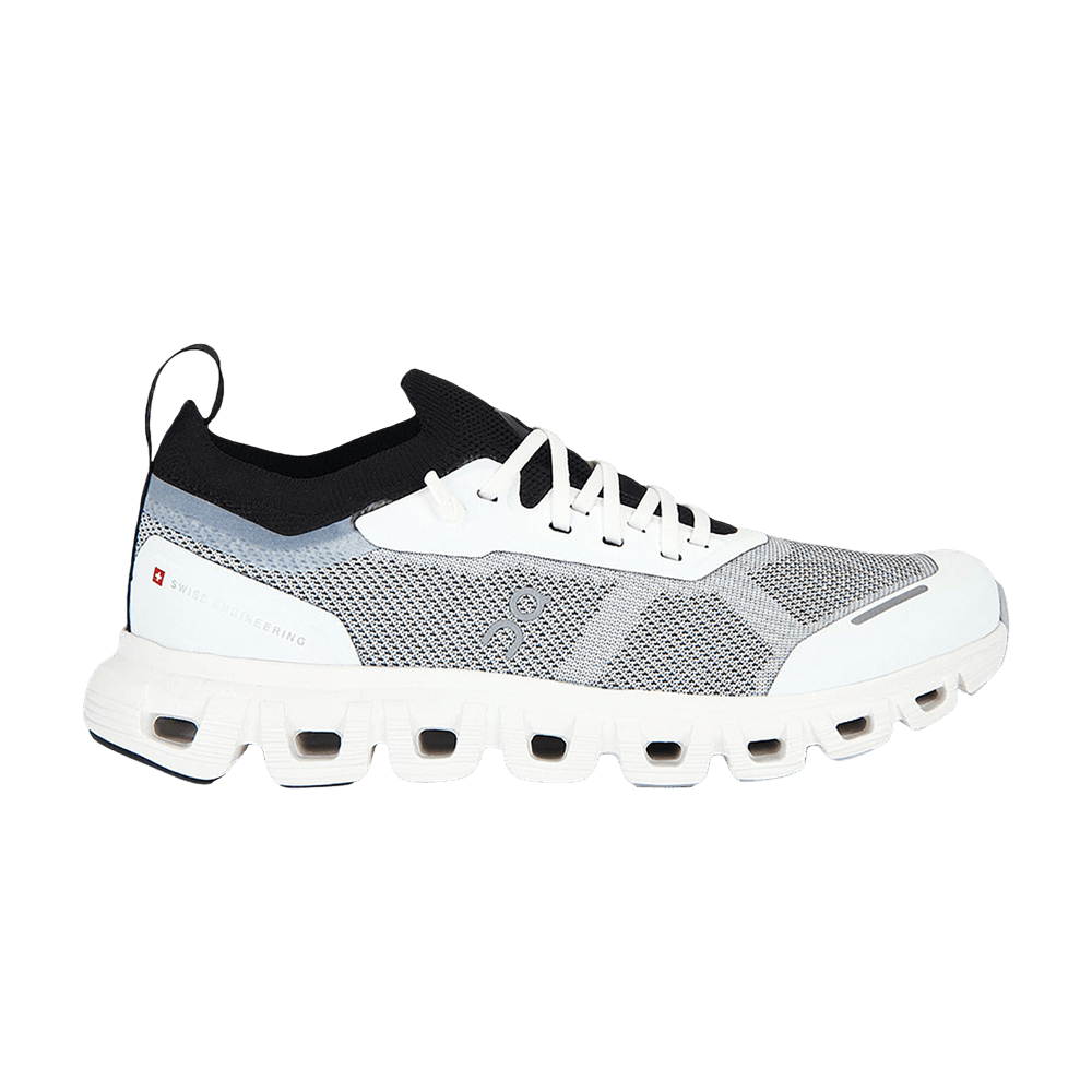 ON Women's Cloud 6 Versa White Black